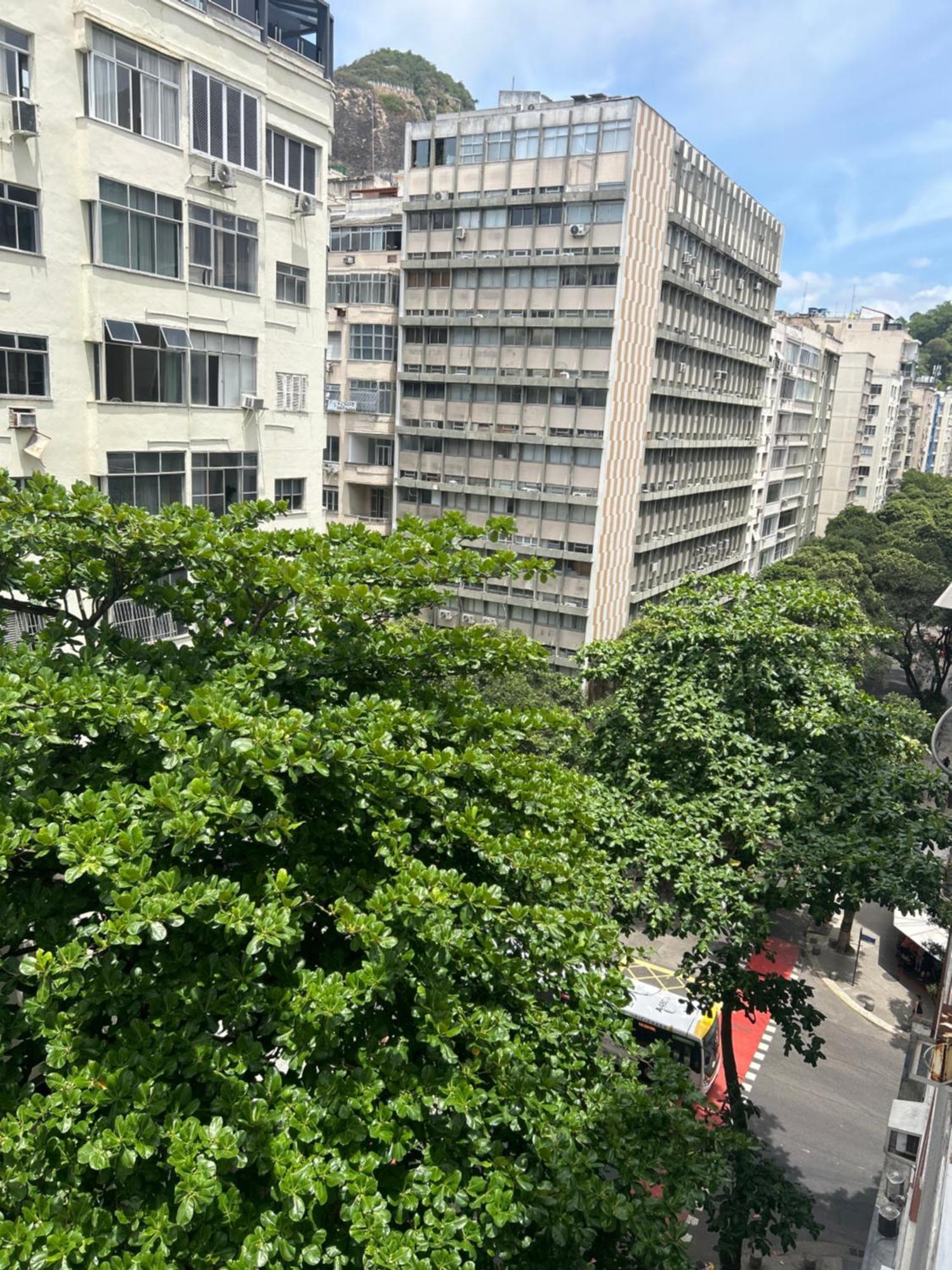 Copacabana Rio 10 *
